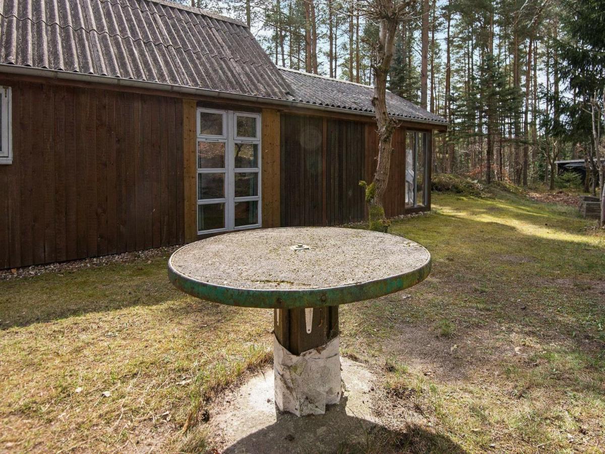 7 Person Holiday Home In Kolind Oda fotoğraf